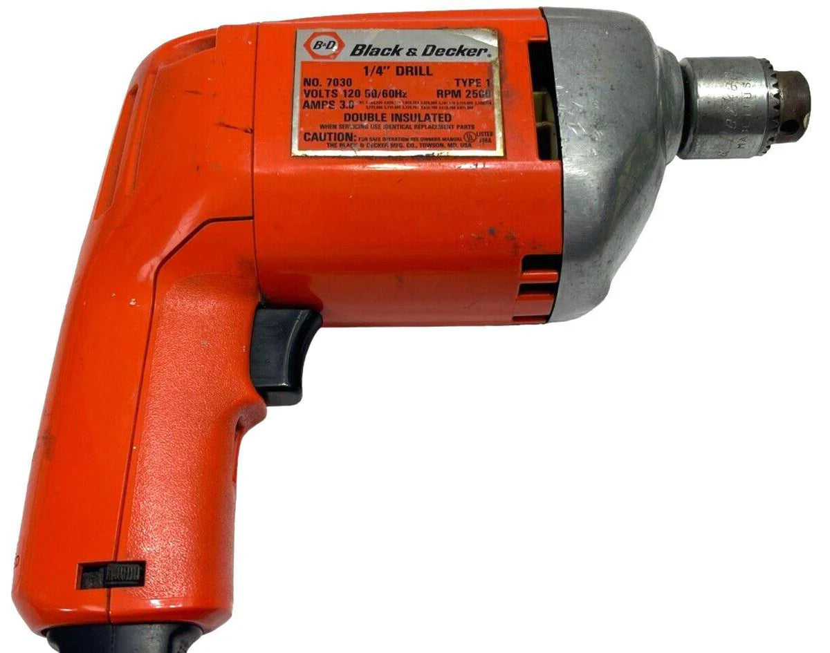 VINTAGE BLACK & DECKER 1/4'' DRILL 7030 w/ Key Corded Electric Drill 3 Amp.