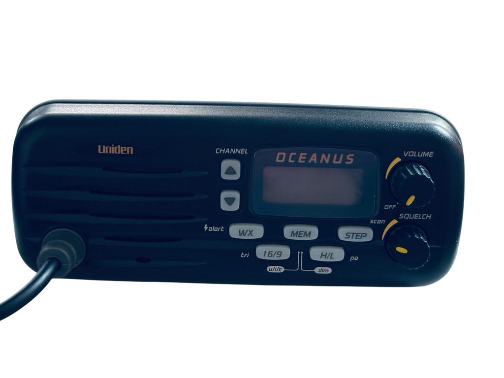 *Uniden Solara BK Compact VHF Marine Radio Model: OCEANUS-bk with Manual NEW